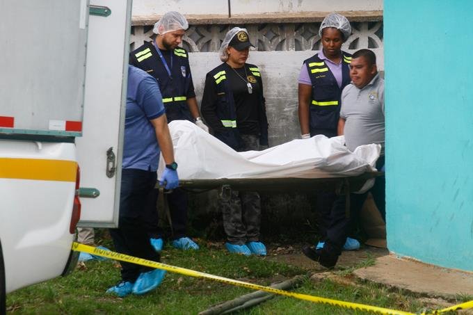 hombre-mata-a-dominicana-en-panama-y-luego-se-suicida