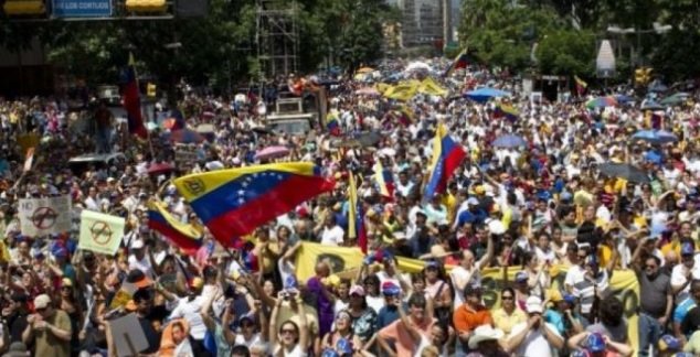 03BE4C0D D4C7 4AC3 9F70