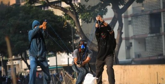 37A73056 9BF4 44FC A565