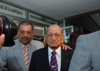 6836F333 5B5B 4422 8CAB