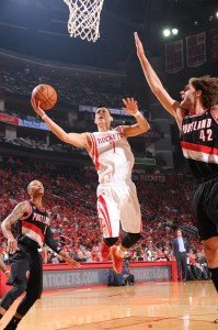 Rockets evita eliminación gracias a Lin 1 10294480_10152280830213463_822525112934100369_n