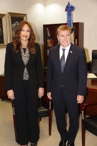 10339057_10152414509809759_645927634_n