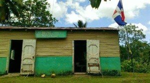 ESCUELA EN NAGUA