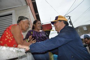 FERNANDO FERNANDO CAMINATA HOY EN LA ZONA SUR4