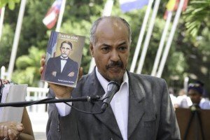 bc92212d4f1f04c75ca7ca3275a24876_XL