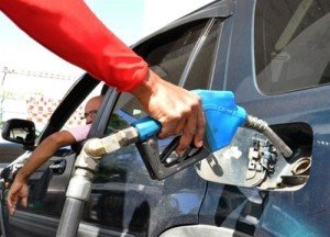 Bajan gasoils, kerosene, avtur y fuel oil; los demás carburantes se mantienen invariables 1 combustible