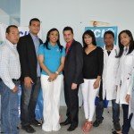 Altagracia Peralta con el equipo del operativo