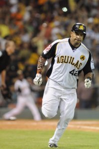 Manny impone respeto despachando un jonrón de tres carreras 2 FIL_4076