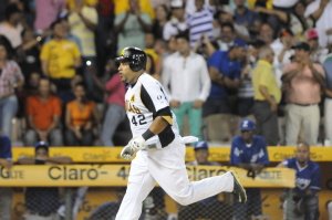 Manny impone respeto despachando un jonrón de tres carreras 3 FIL_4091