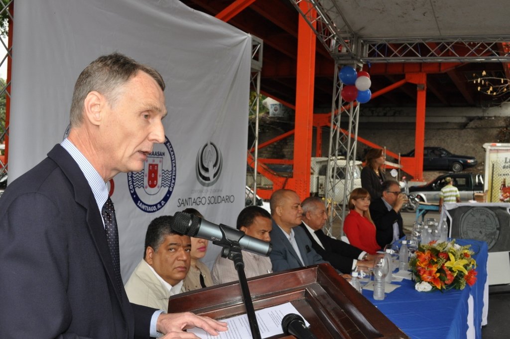 James Wright Subdirector USAID
