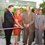 1. Francisco Estepan realiza el corte de la cinta.