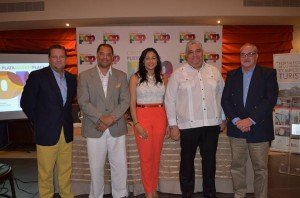  Daniel Ferrá,Julio Almonte, Jakaira Cid, Mitchell Musa y Máximo Iglesias.