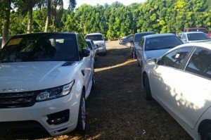 Apresan banda que rentaban vehículos y lo vendían con matrículas falsas