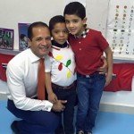 juancito publico hoy una foto junto a sus dos hijos pequenos