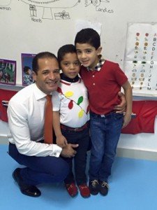 juancito-publico-hoy-una-foto-junto-a-sus-dos-hijos-pequenos