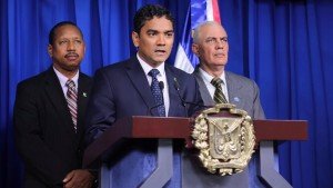 Hoy Noticias/Santo Domingo,R.D--En el 2015 el Gobierno aseguró a 41 mil 294 productores, asegurando a la vez bienes por 17 mil 58 millones 927 mil 398 pesos con 43 centavos, según informó el gerente general de la Aseguradora Nacional Agropecuaria (AGRODOSA), Ányelo Rodríguez.