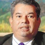 Senador Heinz Vieluf Cabrera.