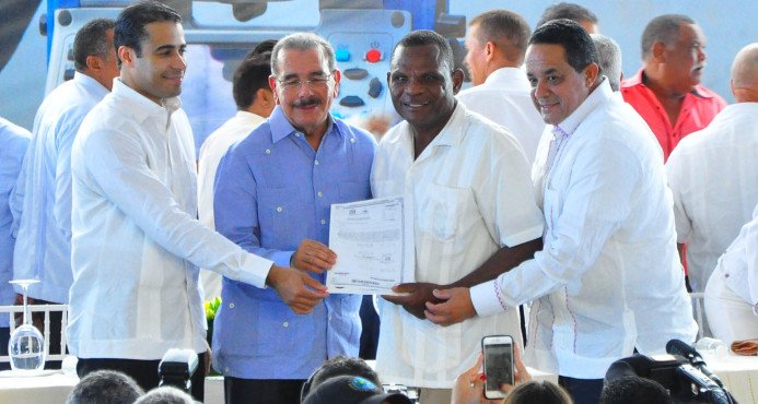 image content 6042504 20160107204753