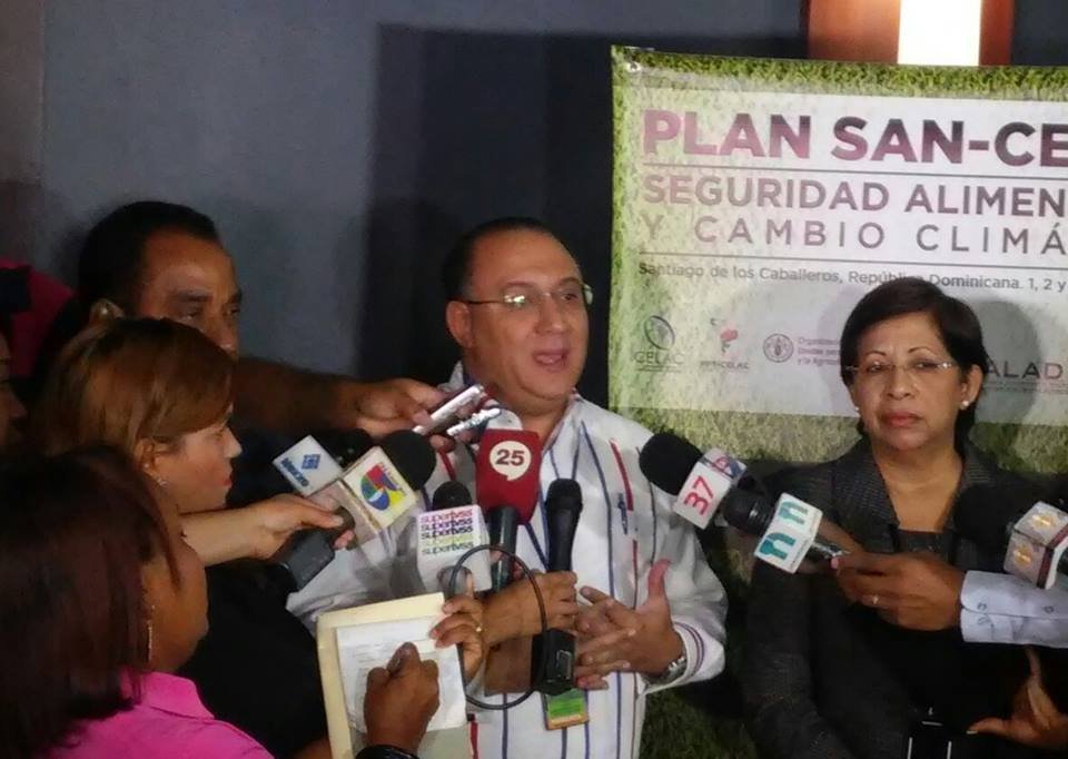 Omar Ramírez cambio climático es la principal amenaza que tiene la seguridad alimentaria en nuestra región. 1 OMAR