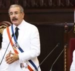 en los proximos 4 anos no vamos a construir tantas aulas vamos a poner toda nuestra atencion en los profesores