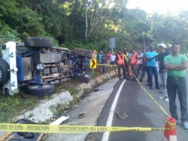 tambien muere en accidente de transito el pelotero yordano ventura