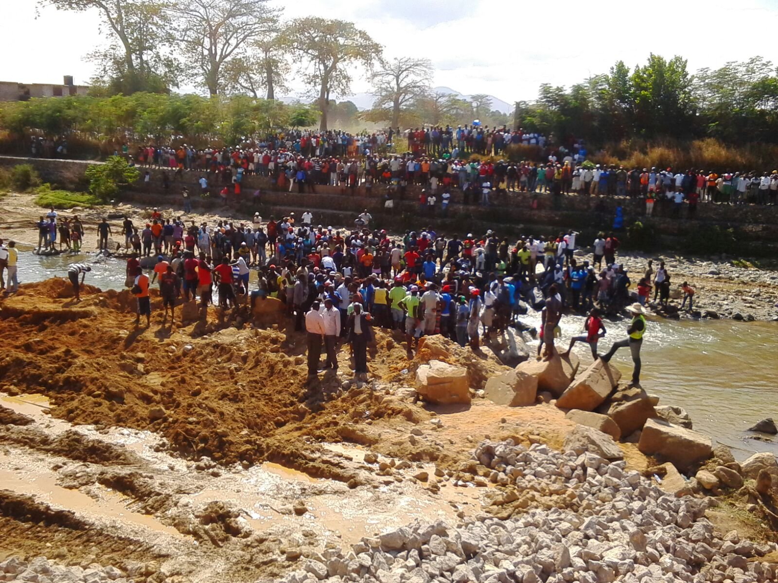 Cae abatido a tiros hombre de nacionalidad haitiana, por supuestos miembros del DICRIM e6691f66 8d87 497b 8764 5d01bec1899e 2