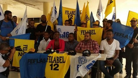 denuncian atracos a estudiantes dentro de la uasd