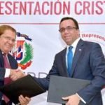 firman acuerdo para que 134 colegios evangelicos pasen al sector publico