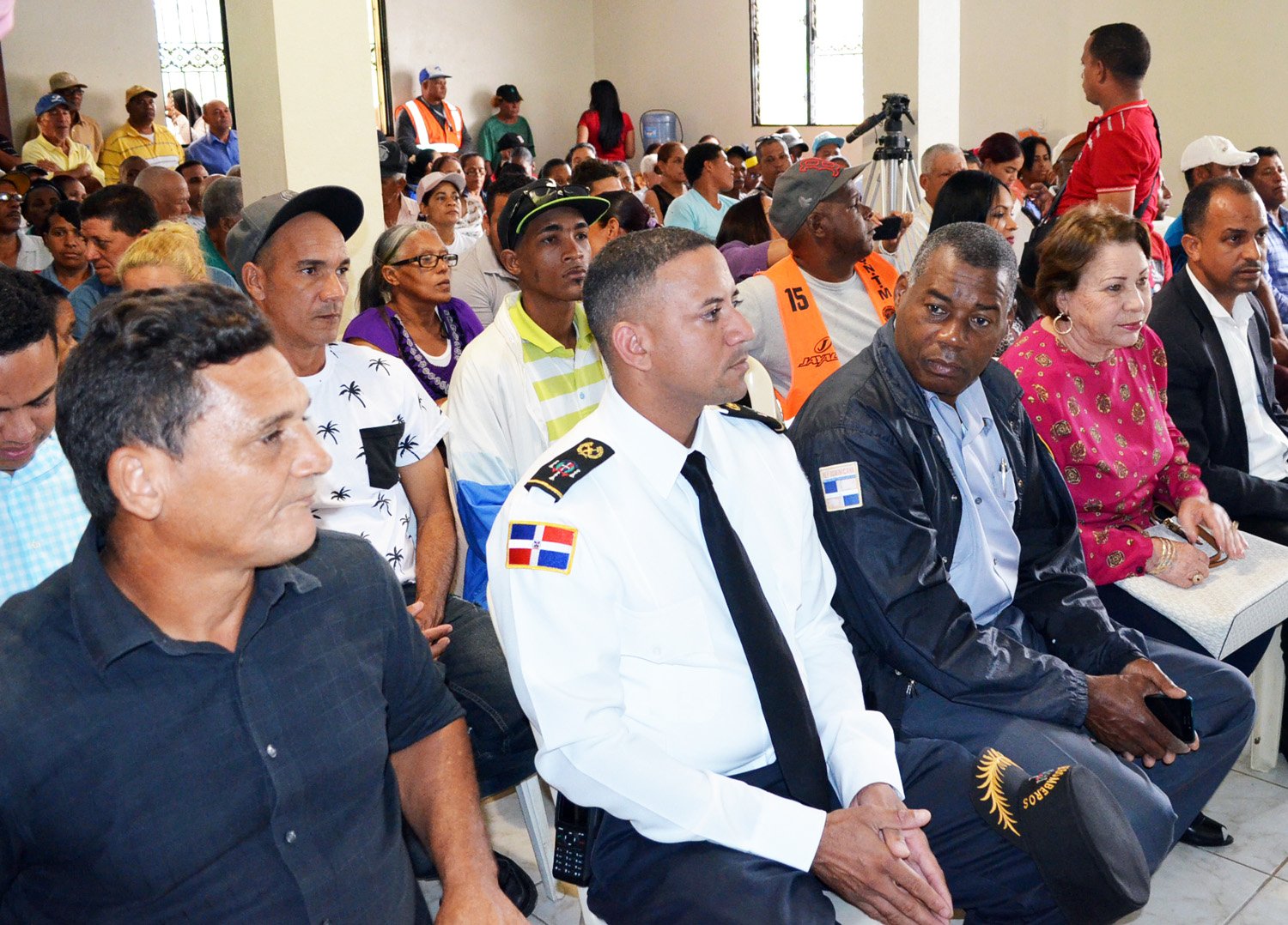 2 Comunitarios de La Canela
