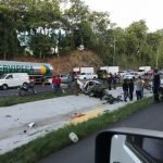 patana choca camioneta en autopista duarte se desconoce el numero de muertos y lesionados