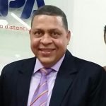 nuevo fiscal de santiago fue camarero declamador y tiene dos maestrias