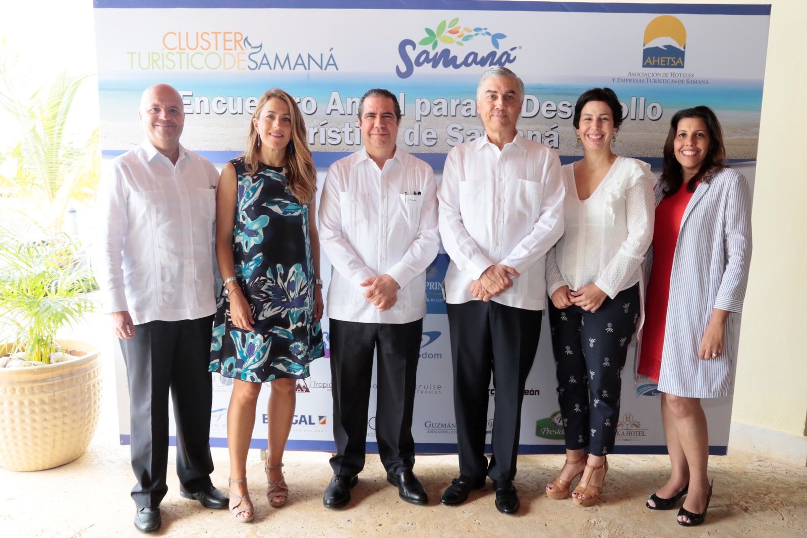 Foto principal Jesús Durán Encarna Piñero Francisco Javier Garcia Juan Bancalari Mónika Infante y Dilcia Uceta. 2