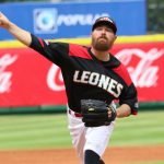 lowey lanza en grande y castro bateo de 3 3 en triunfo de los leones