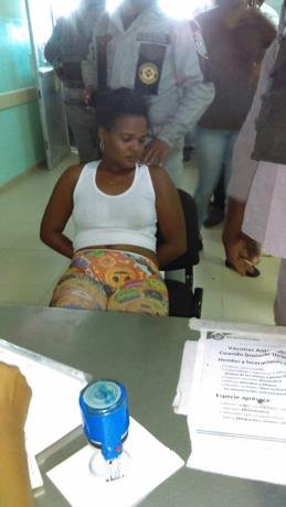 multitud agrede mujer acusada de intentar robar un nino en boca chica