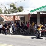 secretaria de liceo ultimada por su pareja estudiaba para ser maestra deja tres hijos en la orfandad
