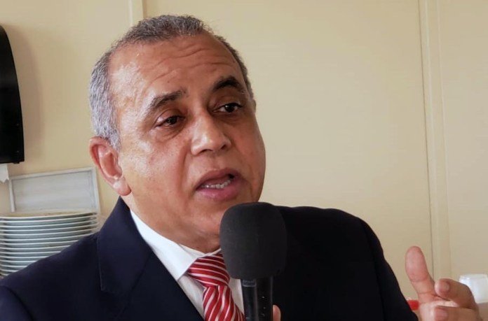 Dr. Plutarco Arias Coordinador Nacional Sector Salud proyecto LAP