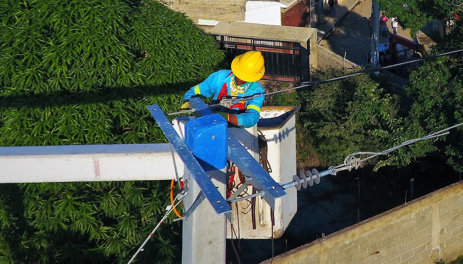 30A31B5D FF4F 4F6F A553 18E04D6933B0