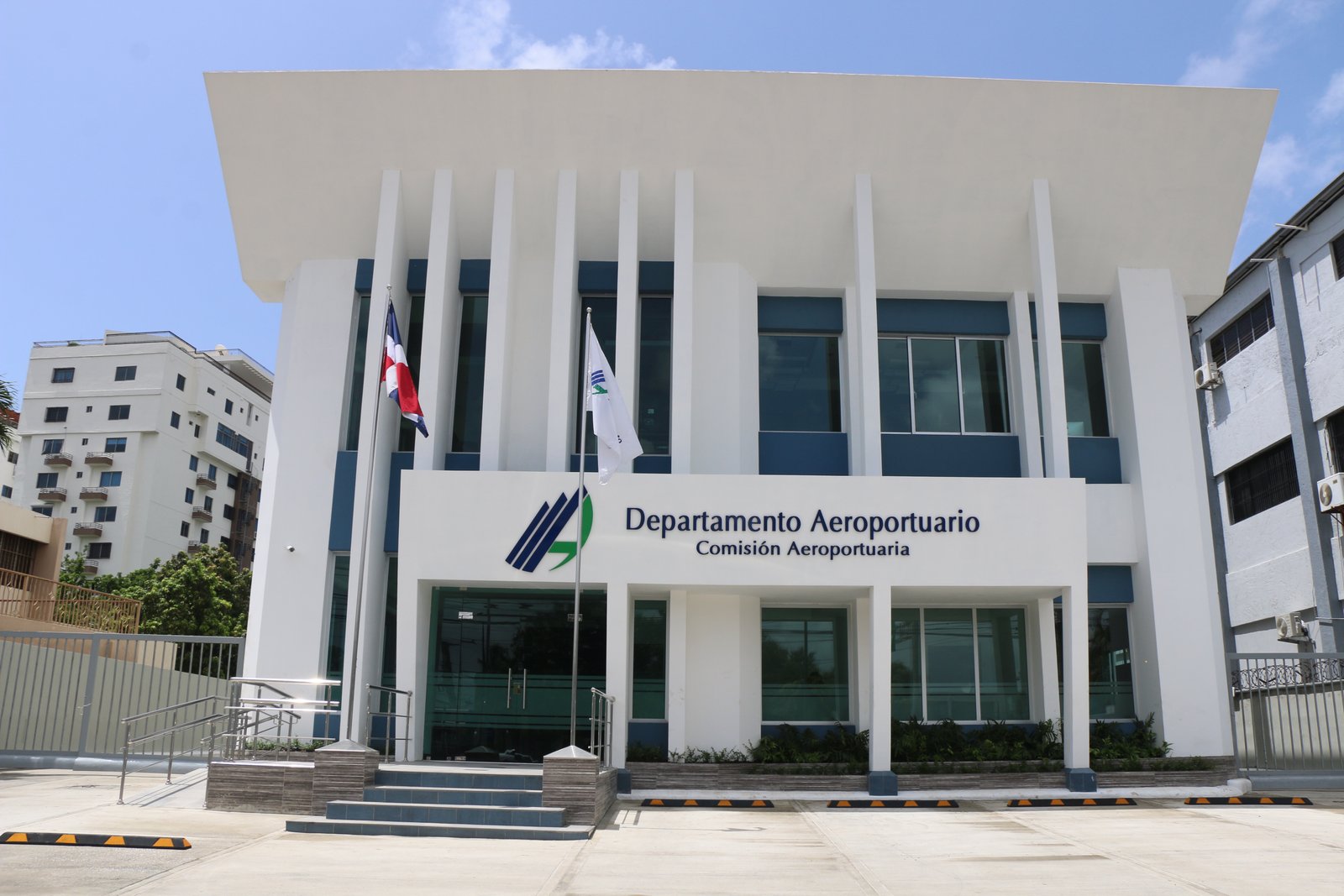 9493ECEF C15B 458B A82B 9A5B335F82D9