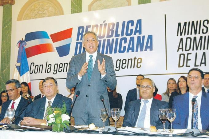 mas de rd 43401 mm fue a visitas sorpresas 70 va a zonas pobres