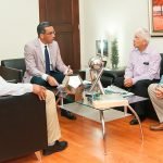 49091317608 390279aa7c c