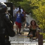al menos tres muertos y 98 capturados deja jornada de protestas en colombia
