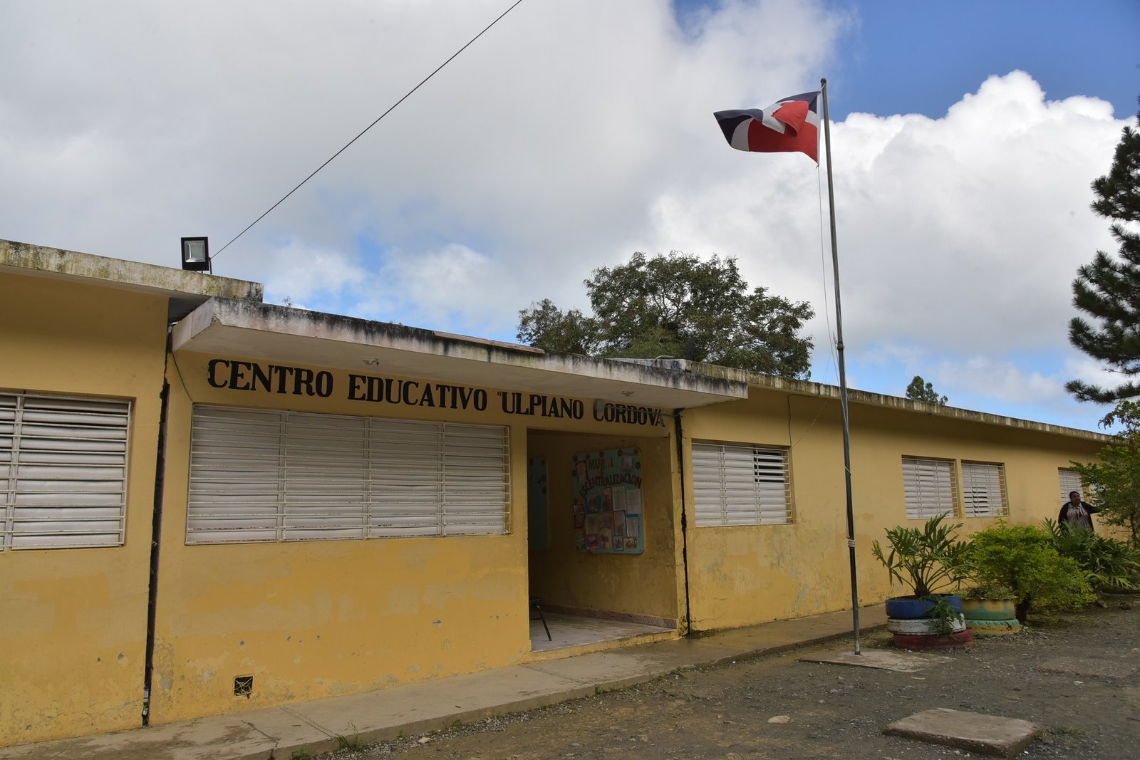 Escuela en Villa Trina de Moca 1