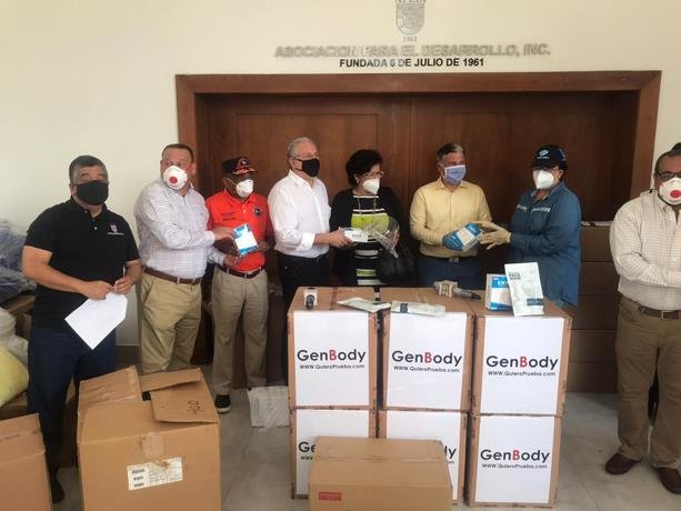instituciones-empresariales-de-santiago-entregan-materiales-y-un-vehiculo-para-enfrentar-el-covid-19