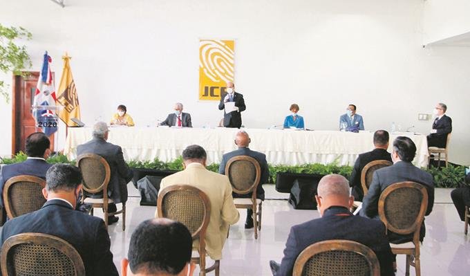 voto-de-dominicanos-en-el-exterior-sigue-sin-definir-su-rumbo