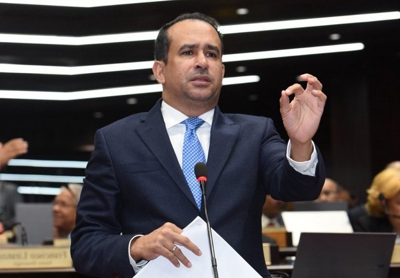 Víctor Suárez diputado PLD