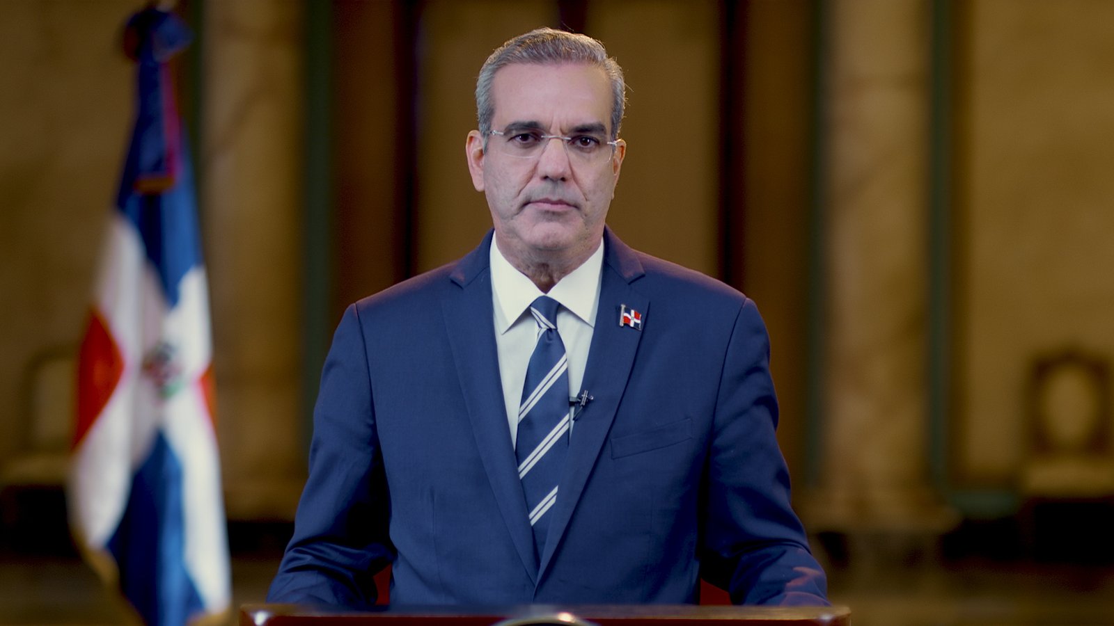 2420e1cd 31d28d77 luis discurso 05 5f7fb28932224 5f7fca8c90a04