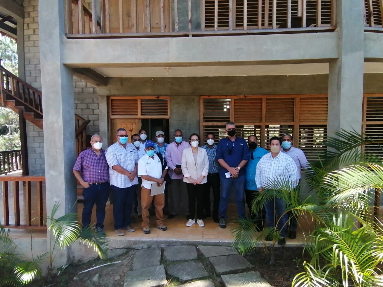 PHOTO 2021 05 05 12 02 11