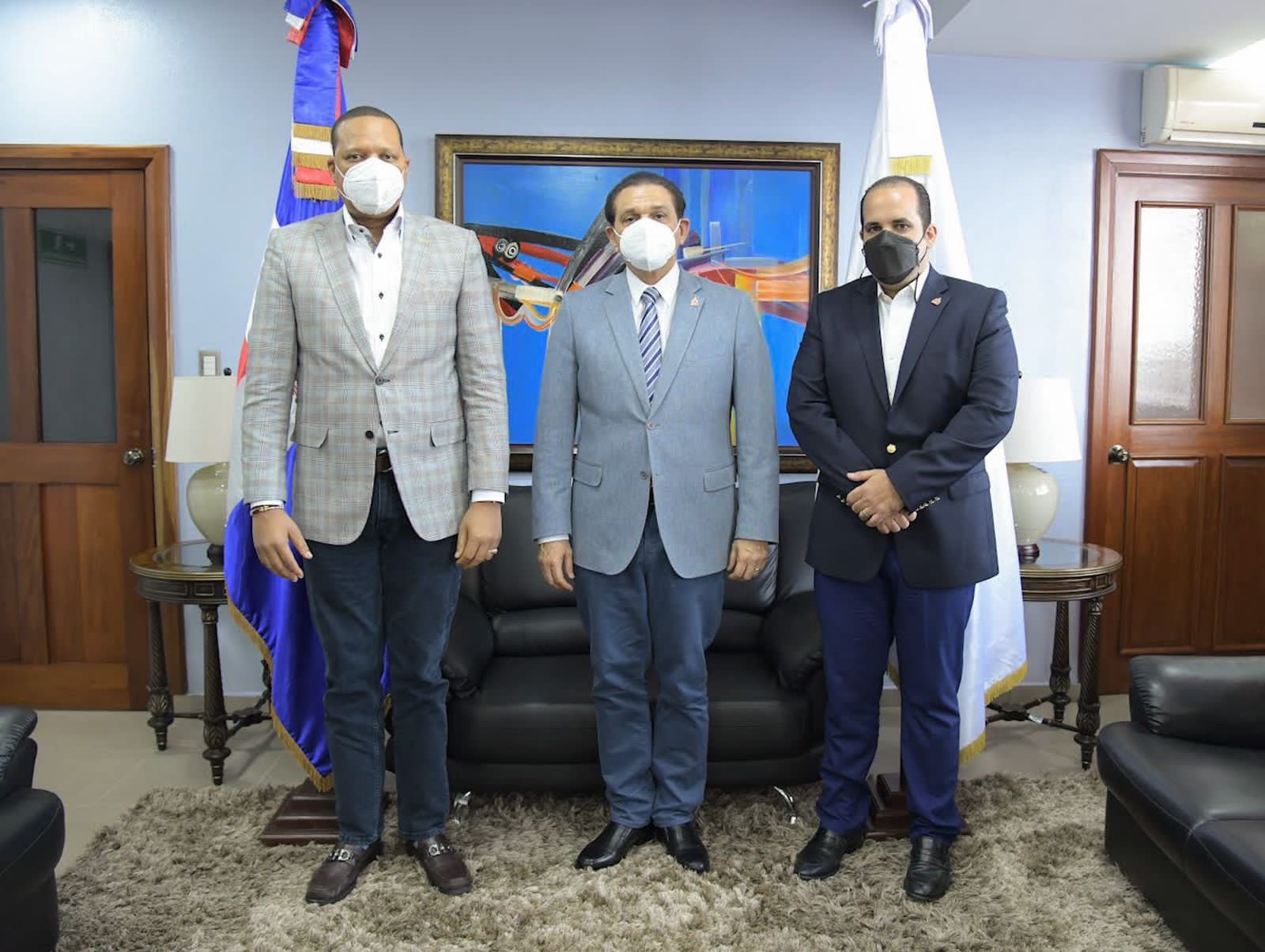 13FD72CD DC33 40D0 8B51 8BA80FC9243E