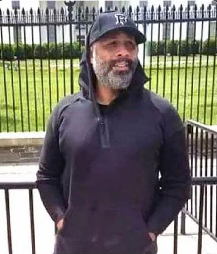 2F79B804 7893 43FC 901F DE354FBFB113