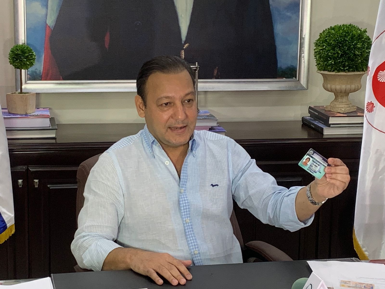 570D0D57 1BC1 4A5C A734 B0F58BAF19B9